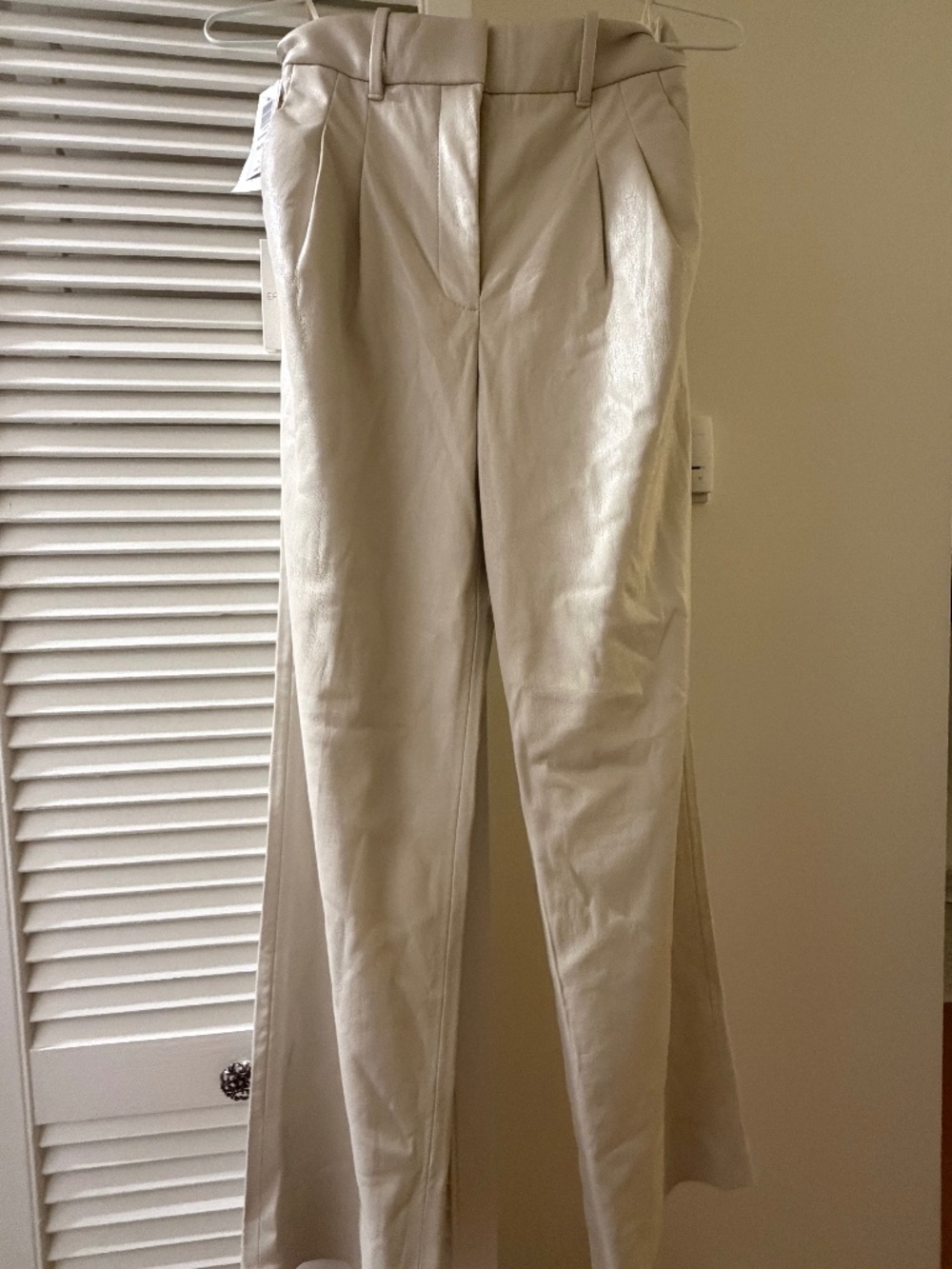 Aritzia Effortless Pants - Faux Leather size 4 NWT